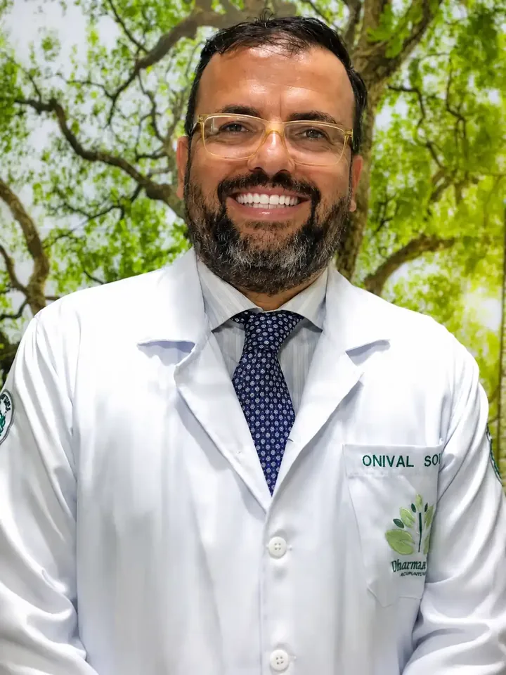 Val Souza – Acupunturista